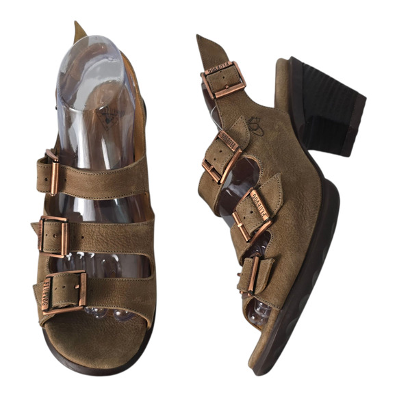 John Fluevog Sunny Tan Nubuck Leather Strappy Buckle Sandal Heeled 11 - Picture 11 of 11